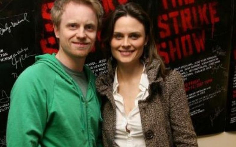 Emily Kosti Descanel poročena