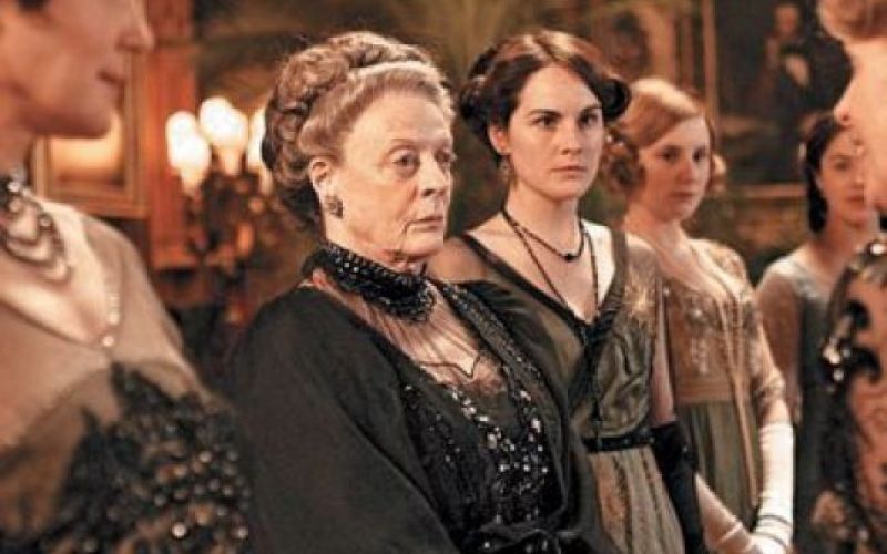 Iz TV-sporedov: nedelja, 12. februarja