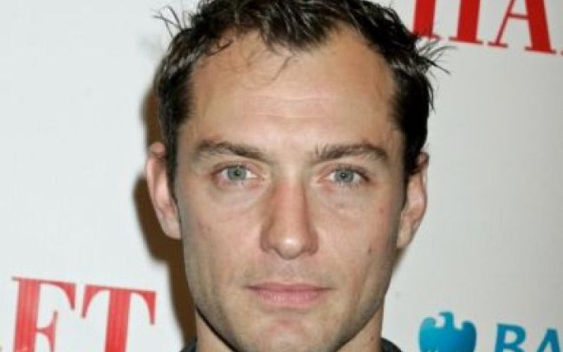 Jude Law ne obžaluje napak