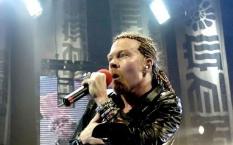 Bach rešil življenje Axlu