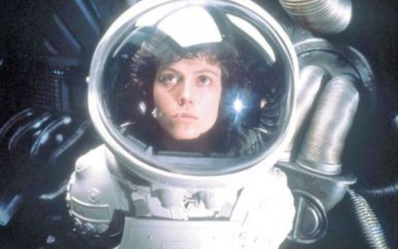 Iz TV-sporedov: ponedeljek, 7. maja