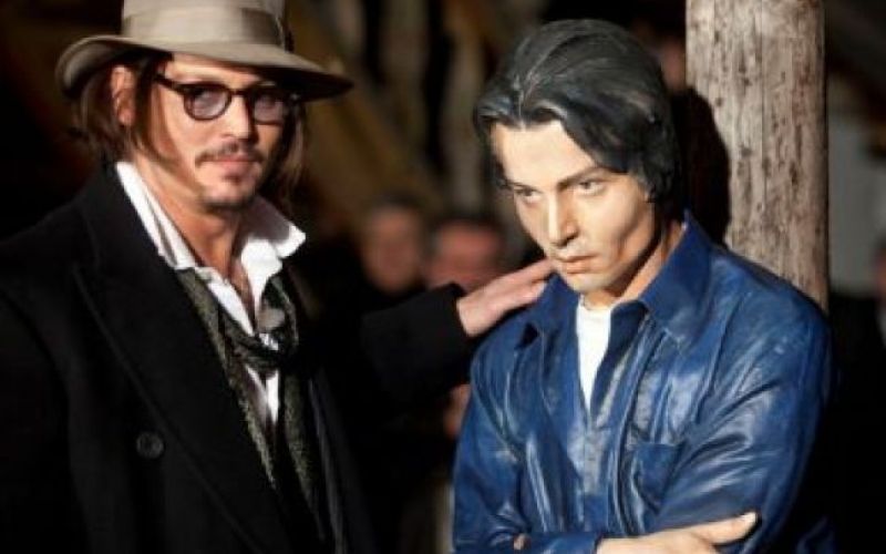 Za Johnnyja se tepejo