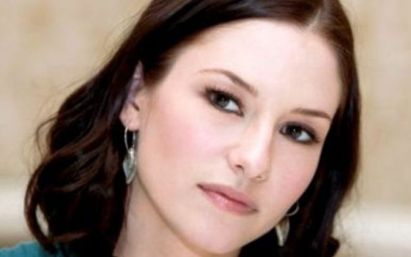 Chyler Leigh ima deklico!