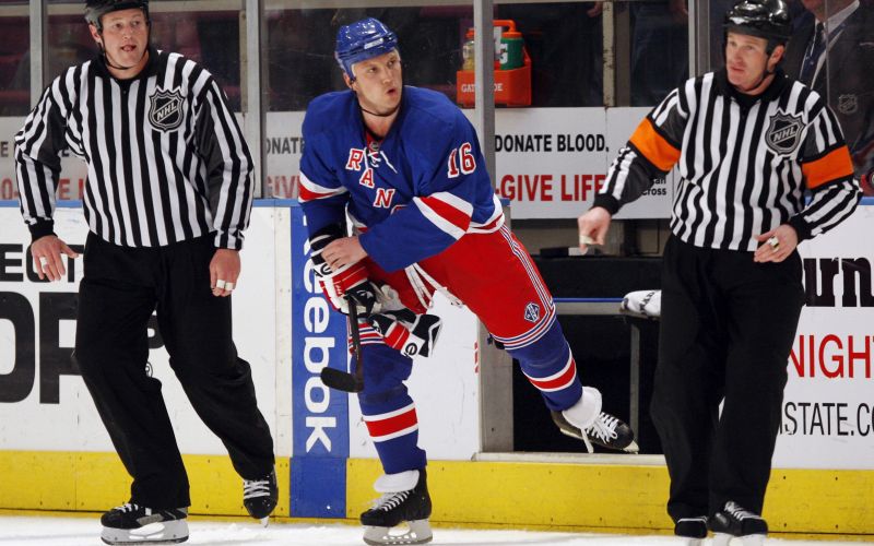 Sean Avery re.jpg
