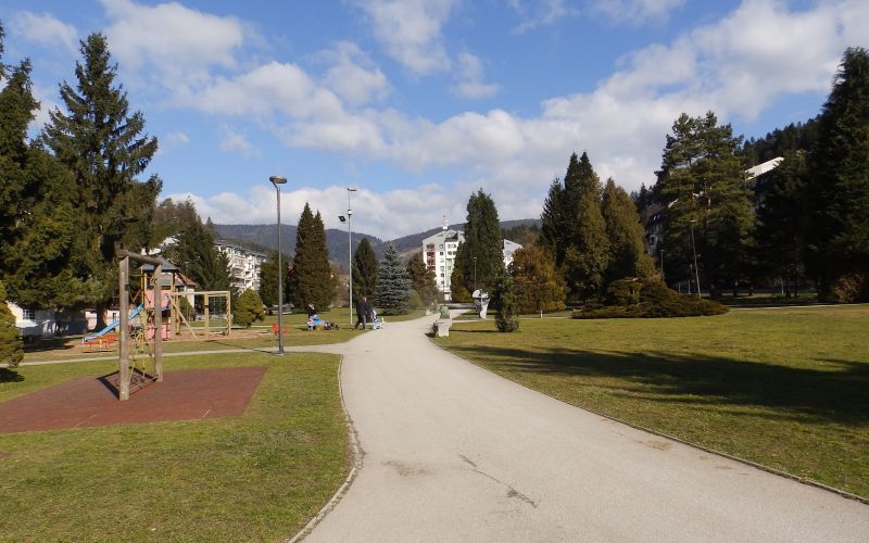 Trbovlje, mestni park.JPG