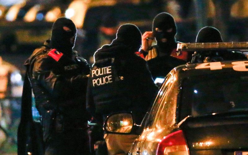 bruselj, belgijska policija.jpg