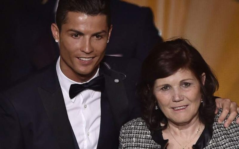 ronaldo-mama1.jpg