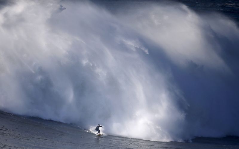 surfer.jpg