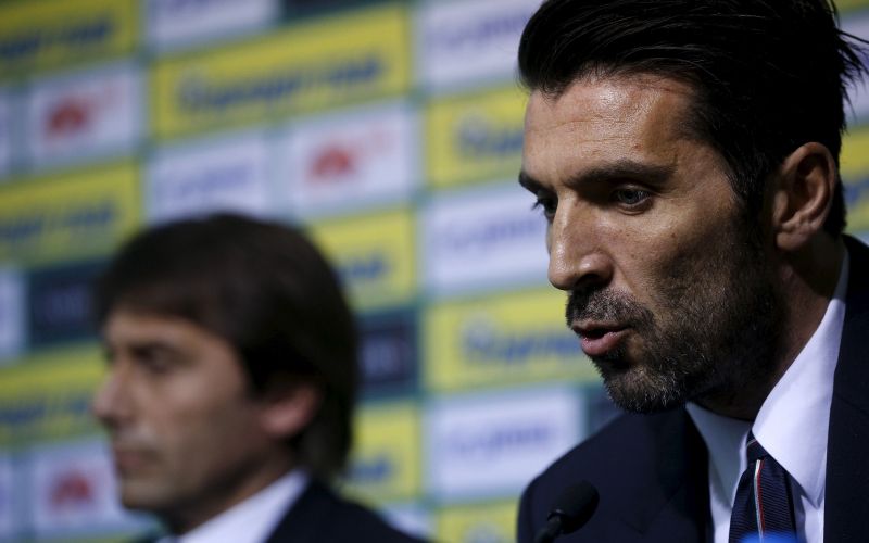 buffon in conte.jpg