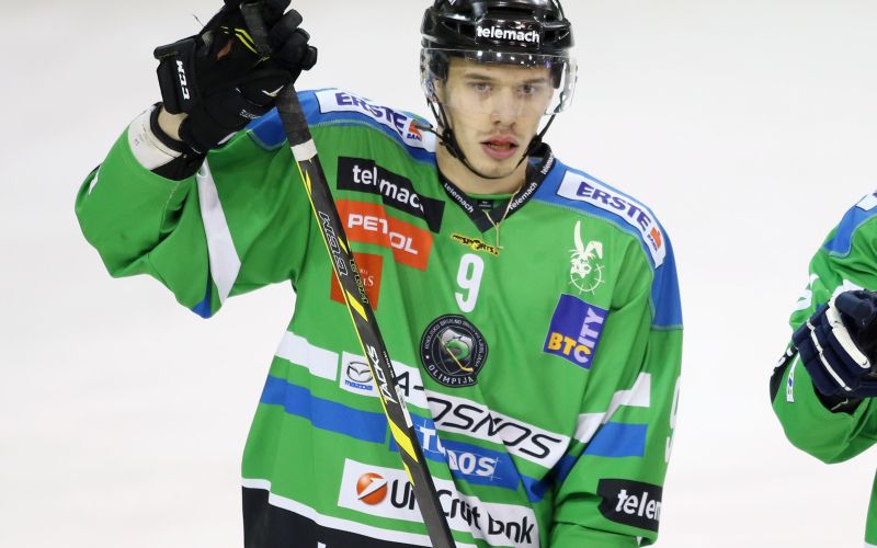 telemach olimpija salzburg pem miha logar selan af.JPG