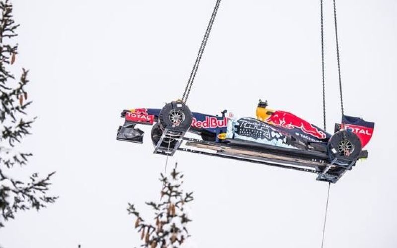 F1.jpg