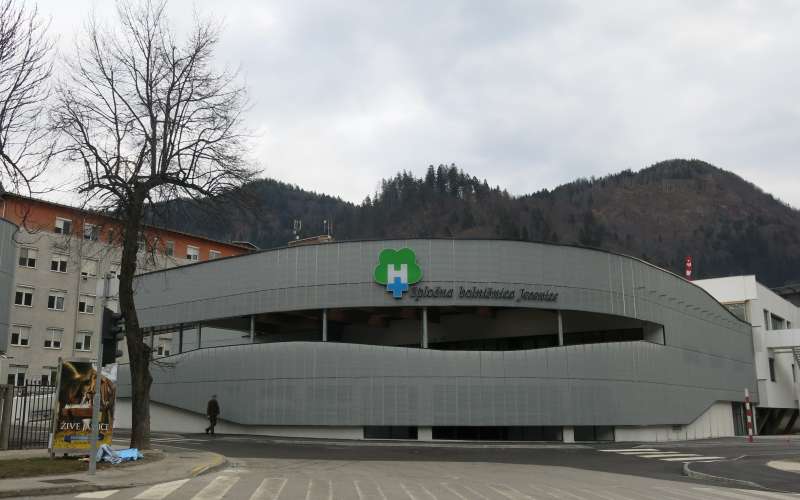 Bolnišnica jesenice, jeseniška bolnišnica