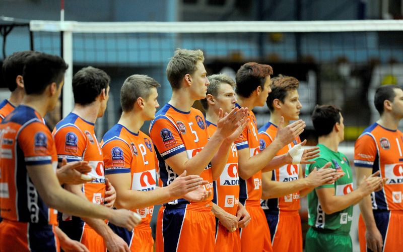 ach volley.JPG