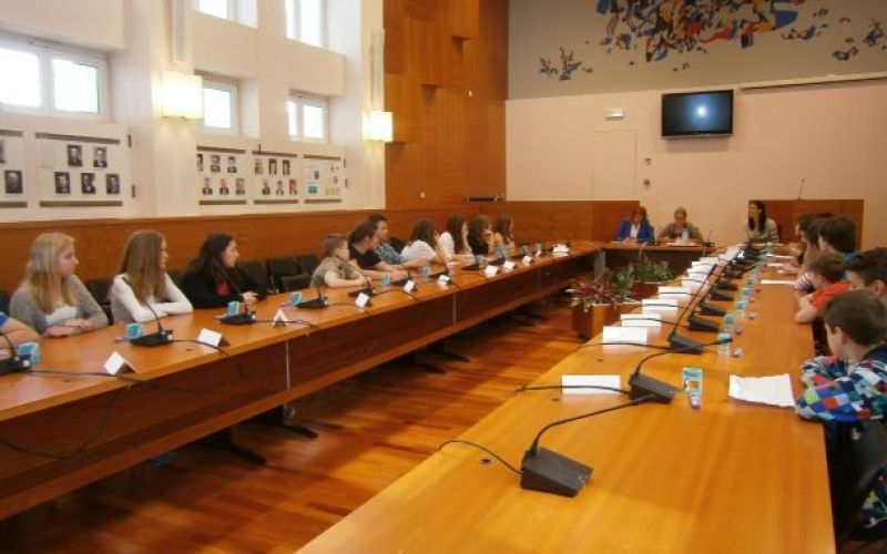otroski-parlament-2015.jpg