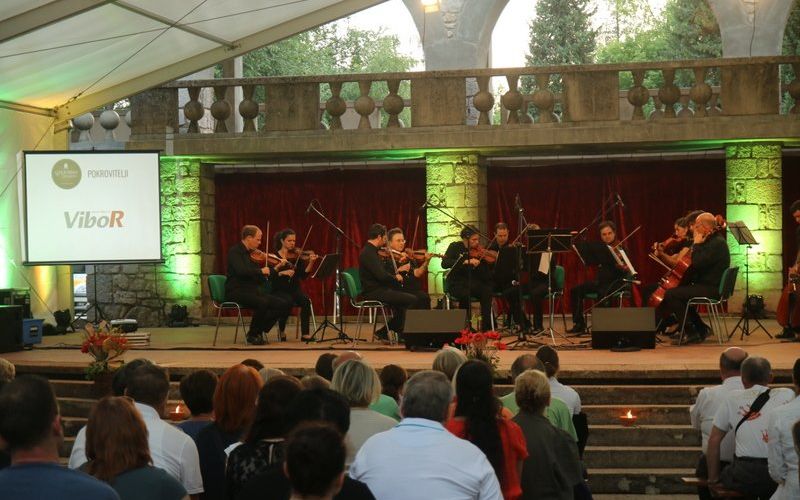 _komorni_godalni_orkester_slovenske_fiharmonije_1__1_.jpg