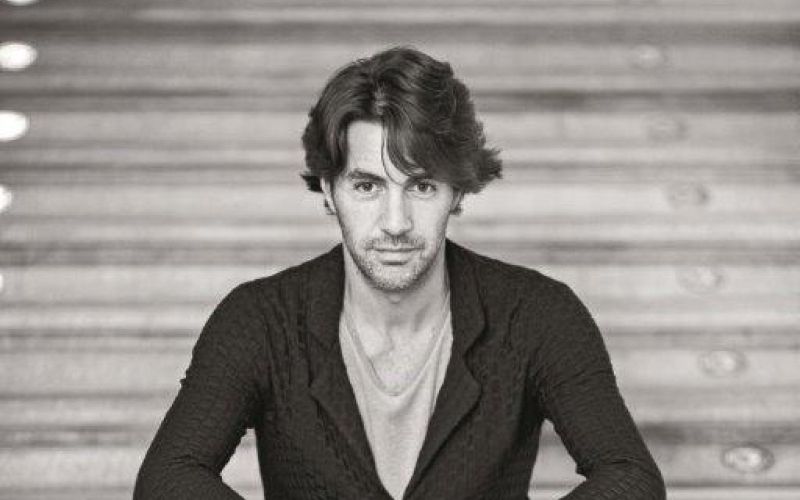 edward_clug01.jpg