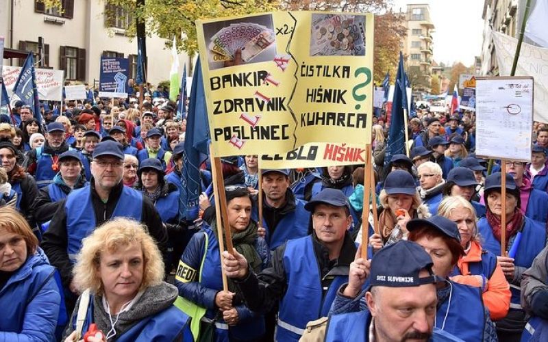 sindikati javni sektor štrukelj vlada protest_bobo.jpg