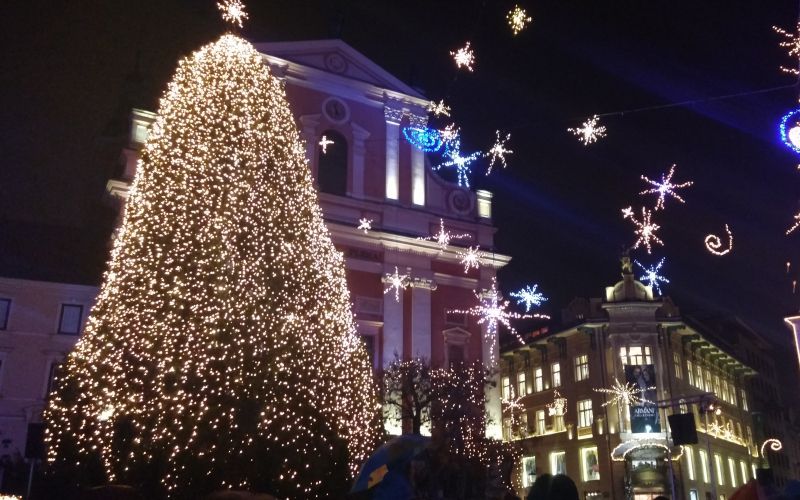 praznična razsvetljava Ljubljana