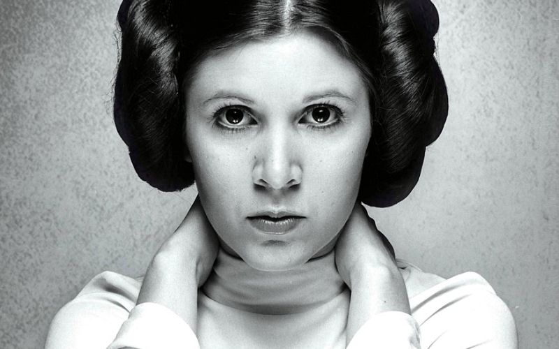 Leia Organa ni bila klasična princesa, ki čaka na rešitev – Fisherjeva ji je dala ostrino, inteligen