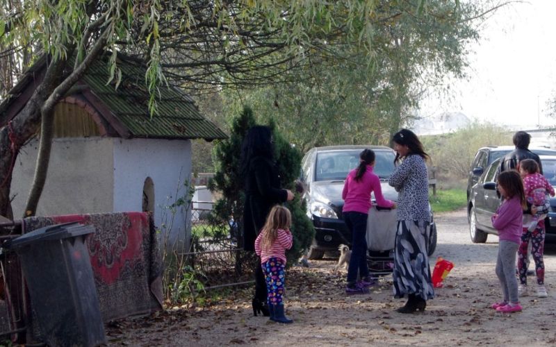 romi v dobruski vasi