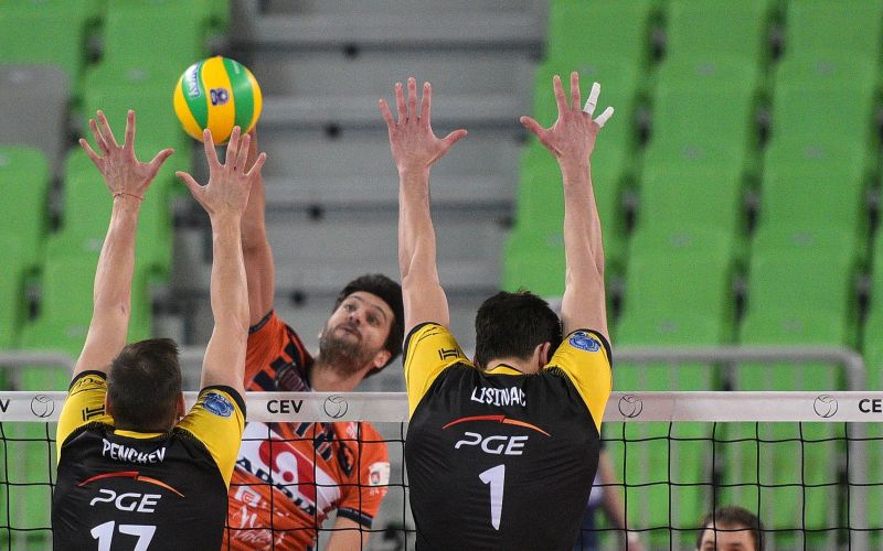 ach volley tk.JPG
