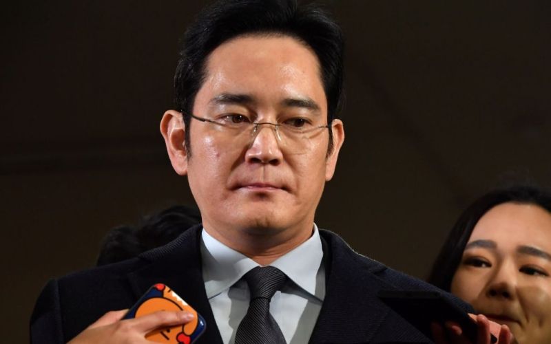 li dzae jong Lee Jae yong.jpg
