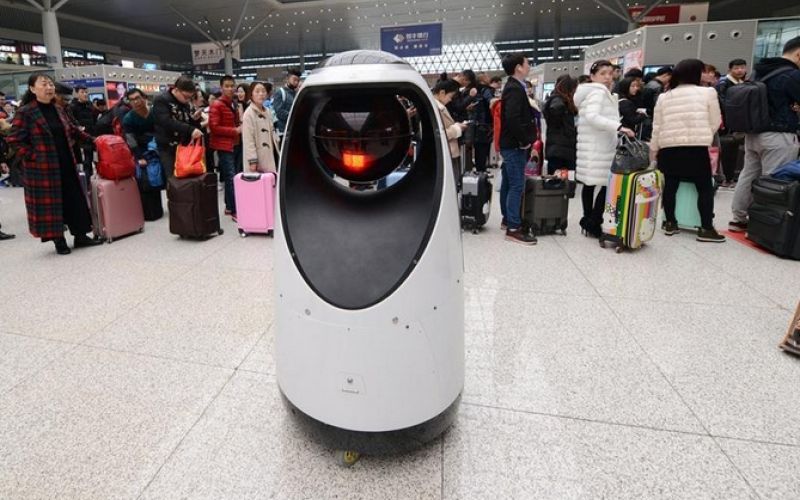 policaj robot