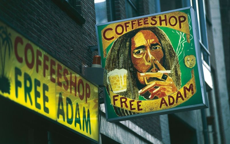coffee shop, trava, marihuana.jpg
