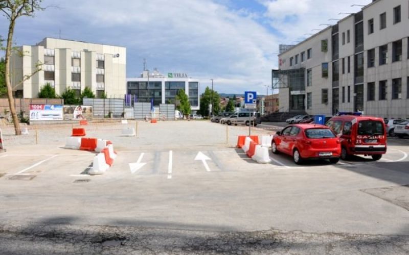 zacasno_parkirisce.jpg