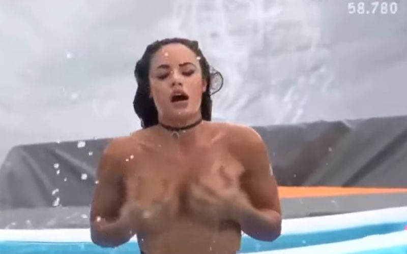 bazen, bikini.jpg