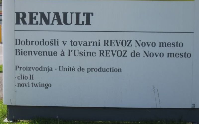 s_renault1.jpg