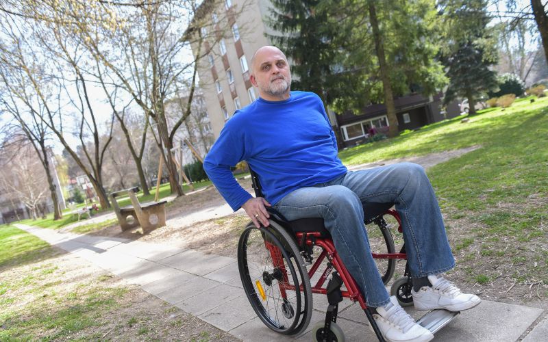 nenad stojakovic.jpg