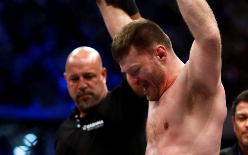 miocic.jpg