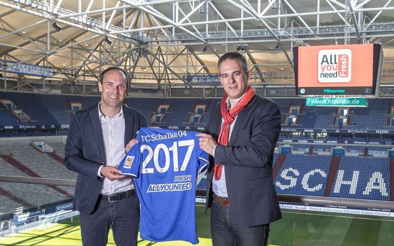 schalke dres.jpg
