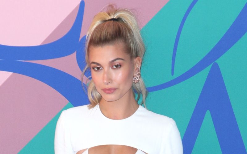 Hailey Baldwin.jpg