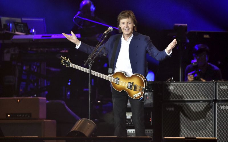 Paul McCartney 1