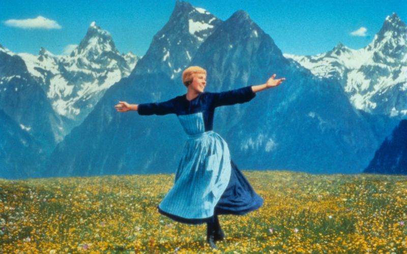 Film Moje pesmi, moje sanje je v hipu postal velika uspešnica in najdonosnejši film takoj ob nastank