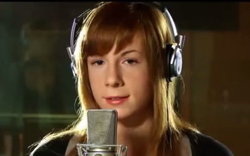 nika manevski.jpg