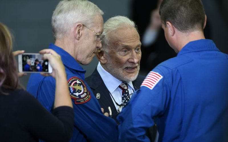 Buzz Aldrin.jpg