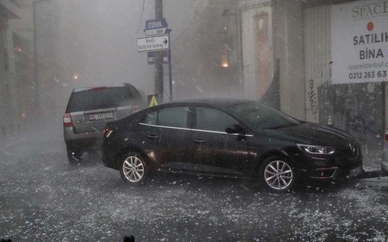 istanbul, neurje, toča