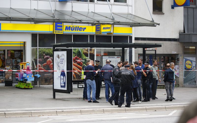 napad_hamburg_skrajnež7.jpg