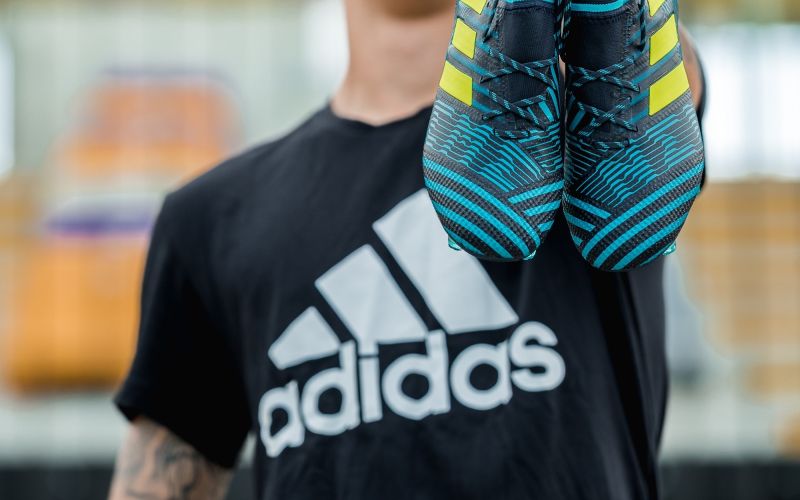 Kopačke adidas Ocean Storm za stabilnost, okretnost in popoln nadzor na igrišču.jpg