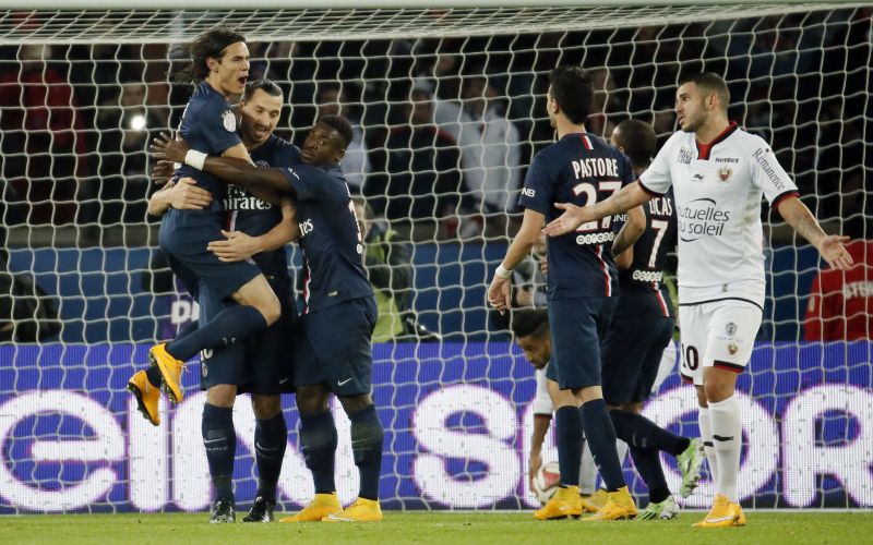 psg aurier.jpg