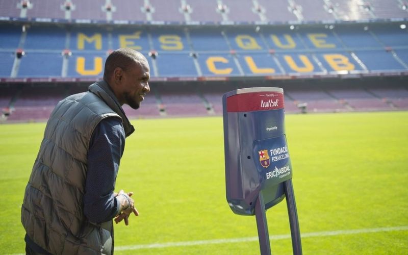 eric abidal pol.jpg