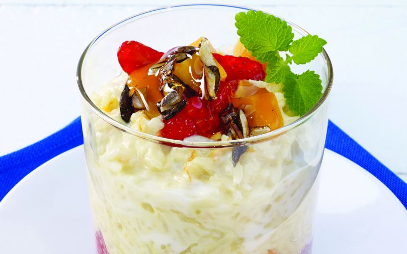 joghurteis_fruechten_hoch[1].jpg