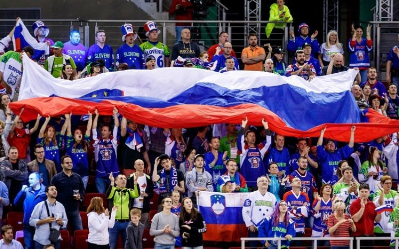 slovenija navijaci iihf.jpg