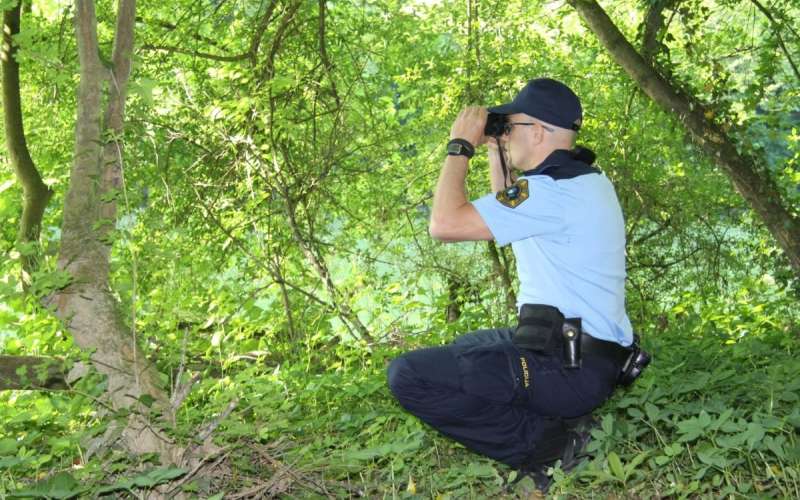 policisti_drzavna_meja01.jpg