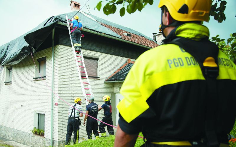 uvodnik - foto Simen.jpg