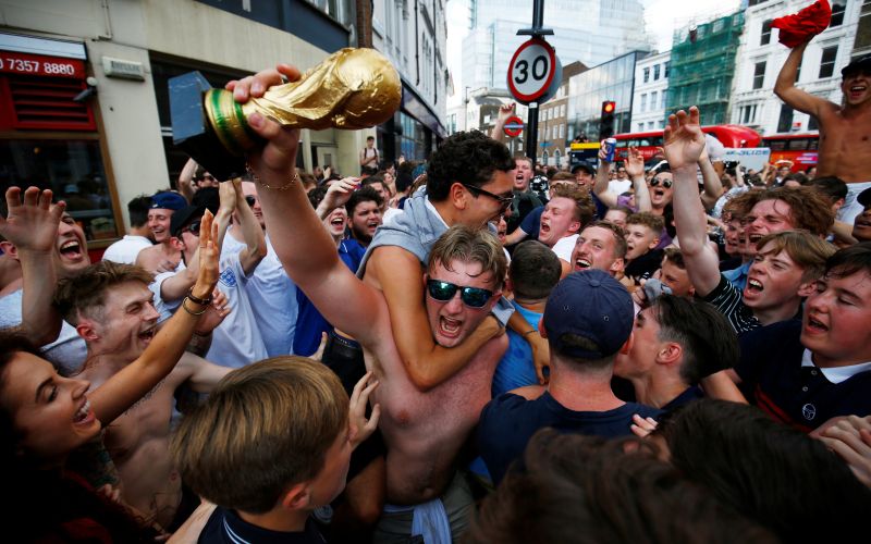 anglija navijaci.jpg