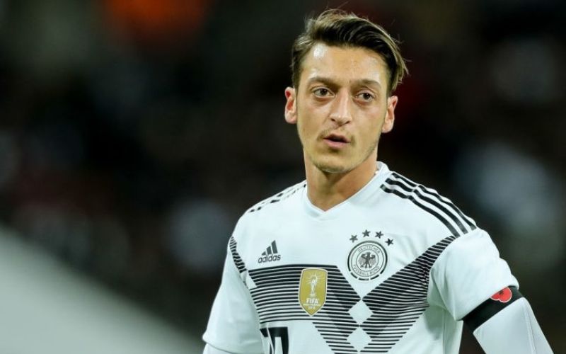 ozil.jpg